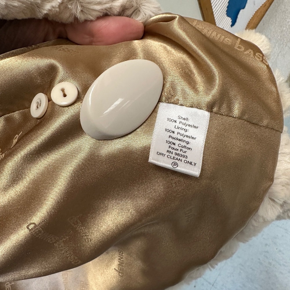 Dennis Basso Faux Fur Cream Swirl Coat Fully Lined Size Small - Picture 12 of 16